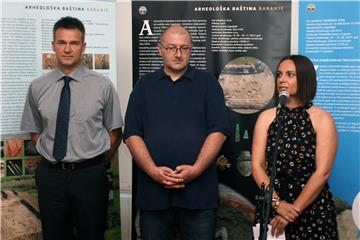 Otvorena izložba o arheološkoj baštini Baranje