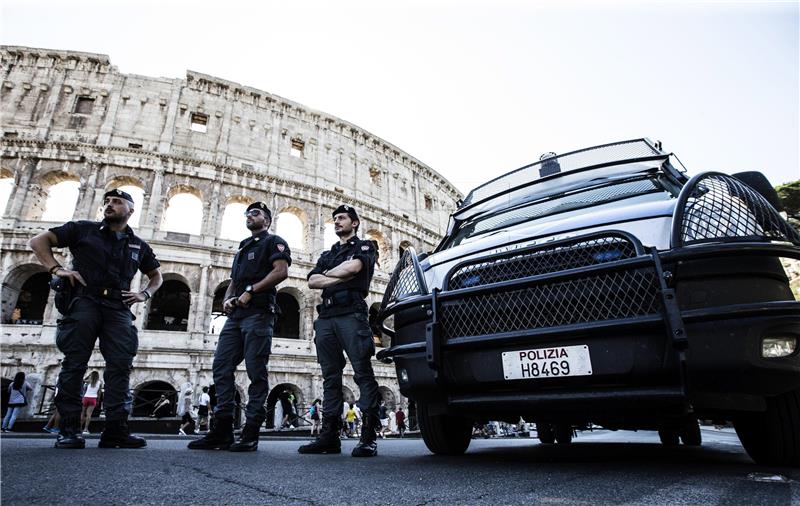 ITALY TERROR ALERT COLOSSEUM SECURTITY