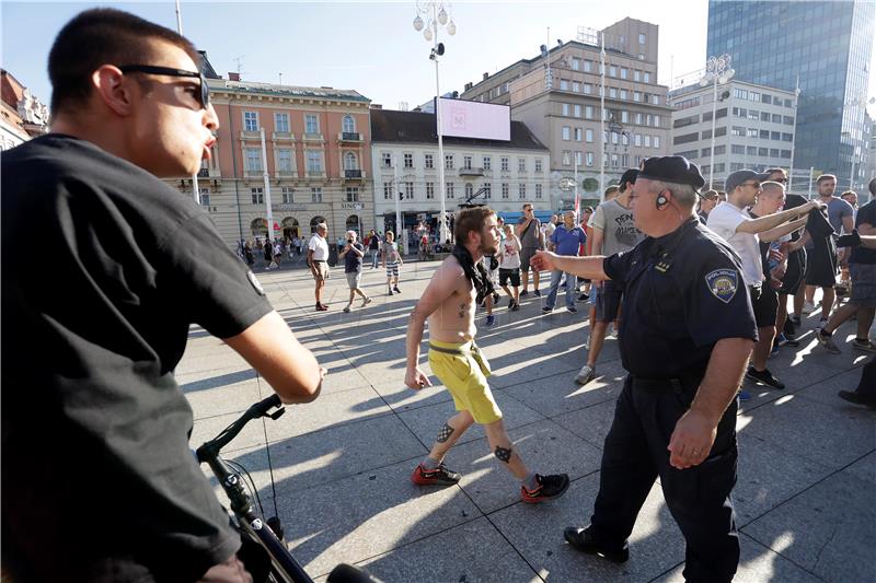 Zagreb: Izgredi tokom protestne akcije antiratnih aktivista, intervenirala policija 