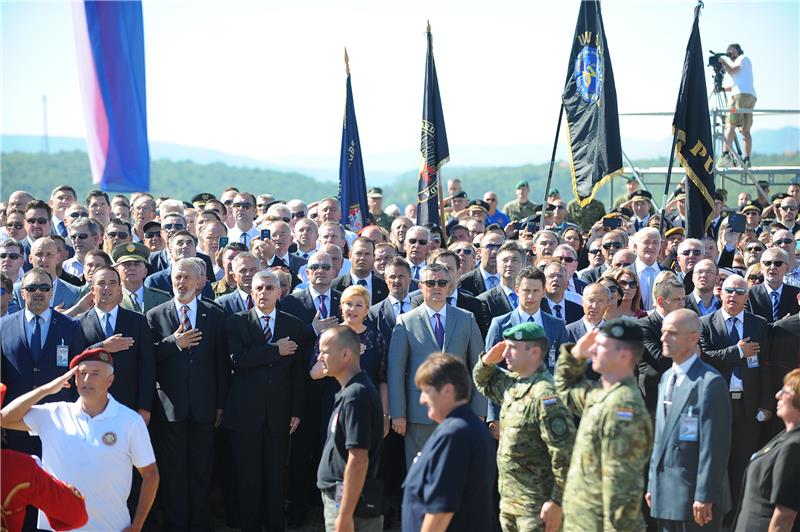 S kninske tvrđave kreće proslava 21. obljetnice "Oluje"  