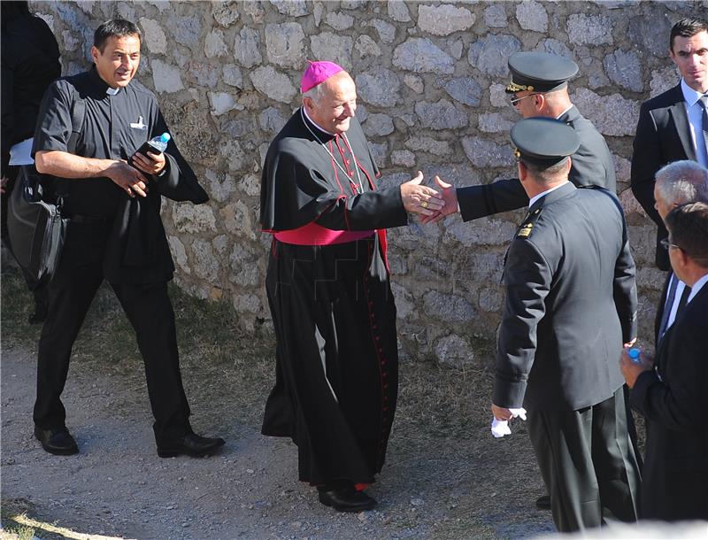 Središnje obilježavanje 21. obljetnice "Oluje" u Kninu