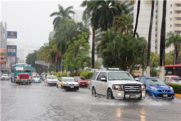 MEXICO WEATHER TROPICAL STORM EARL