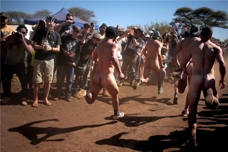 SOUTH AFRICA MUSIC OPPIKOPPI