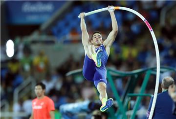 RIO2016: Ivan Horvat bez finala u skoku motkom