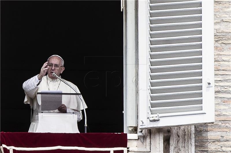 Hollande u srijedu kod Pape