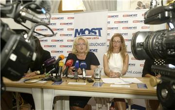 Izbori 2016. Žene u Rijeci predstavile dijelove programa Mosta nezavisnih lista