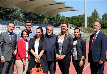 Milan Bandić i Ivana Brkljačić obišli stadion Mladosti na Savi