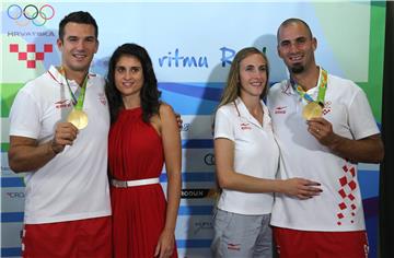 OI Rio: U Zagrebu dočekani trofejni veslači