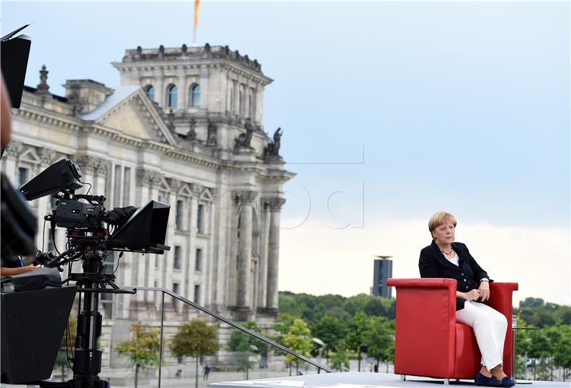 Merkel kritizira europske zemlje koje ne žele prihvatiti izbjeglice