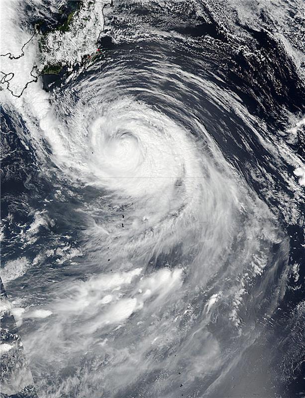 SPACE WEATHER JAPAN TYPHOON LIONROCK