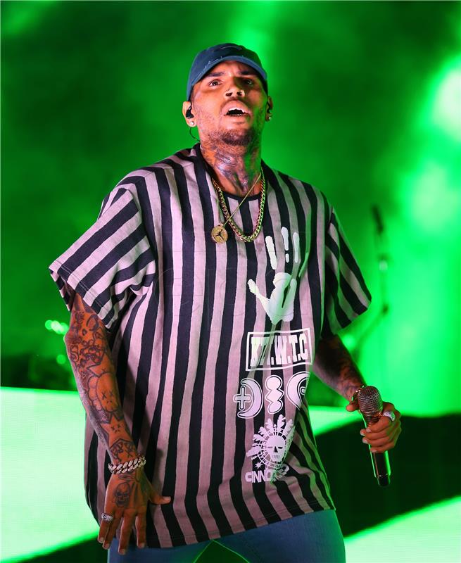 Uhićen američki pjevač Chris Brown