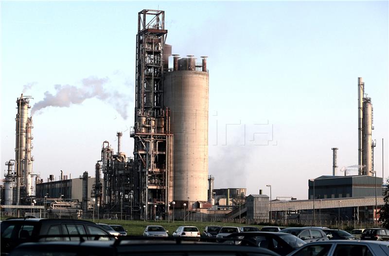 Gov't approves state collateral for Petrokemija to seek loan