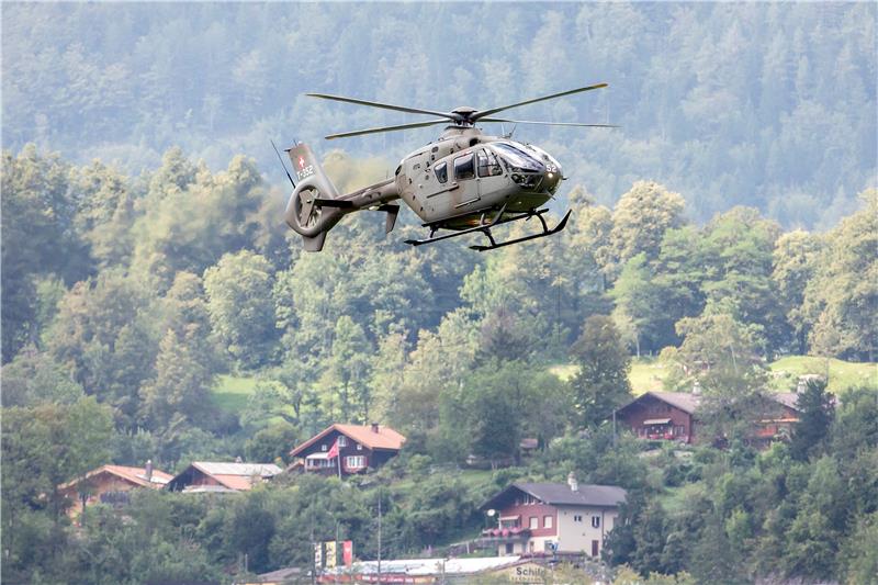 Pronađeno tijelo pilota nakon pada vojnog aviona u Švicarskoj