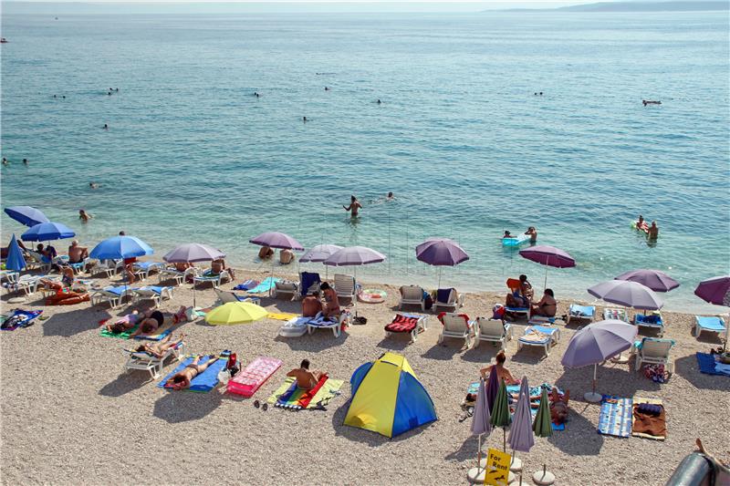 Turisti u Baškoj Vodi