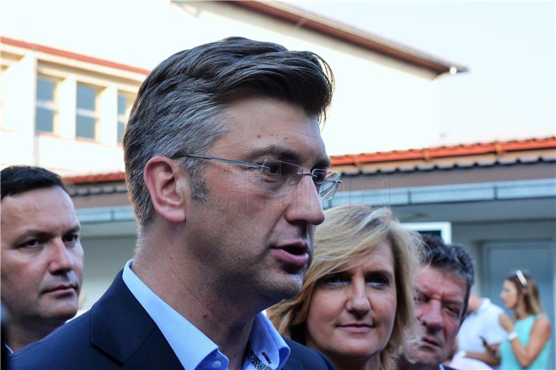 IZBORI 2016. Plenković: HDZ će biti najjača stranka i formirat će parlamentarnu većinu