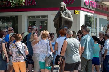 Tri države Balkana pozdravljaju novu sveticu