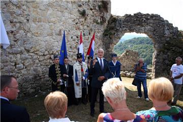 U Zrinu otkrivena spomen-ploča u čast N.Š. Zrinskog