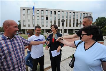 Konferencija za medije stranke Pametno