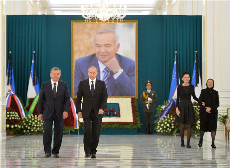 UZBEKISTAN PUTIN KARIMOV