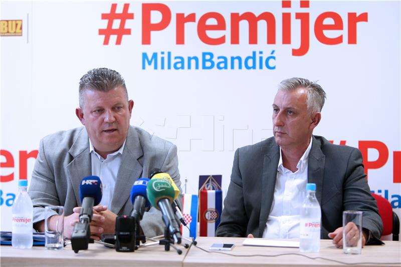  Koalicija za Premijera održala je konferenciju za medije 