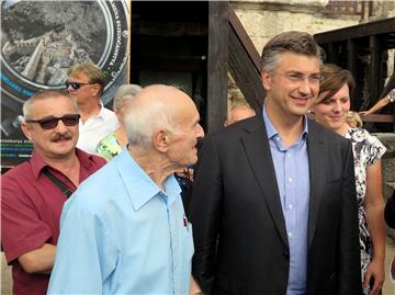 HDZ: Plenković posjetio Pulu