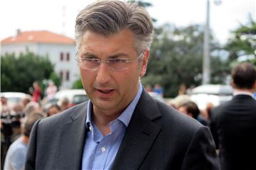 IZBORI 2016. Plenković: Petrov se prvo treba dokazati meni