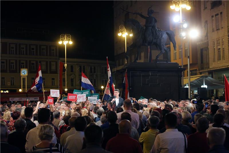 Završni skup Narodne koalicije na Trgu bana Jelačića