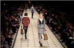 Burberry uveo trend nabave nove modne kolekcije ravno s modne piste