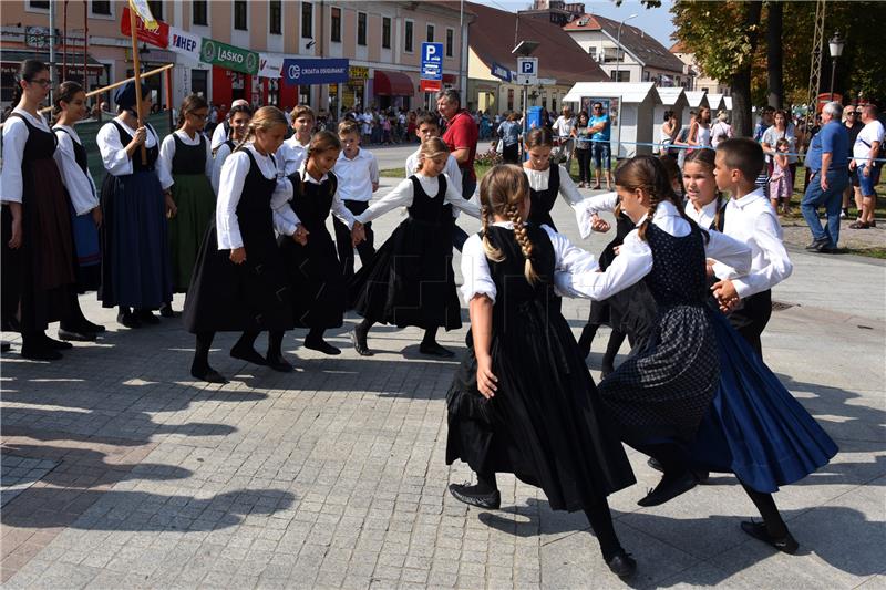 51. Vinkovačke jeseni - Dječje Vinkovačke jeseni