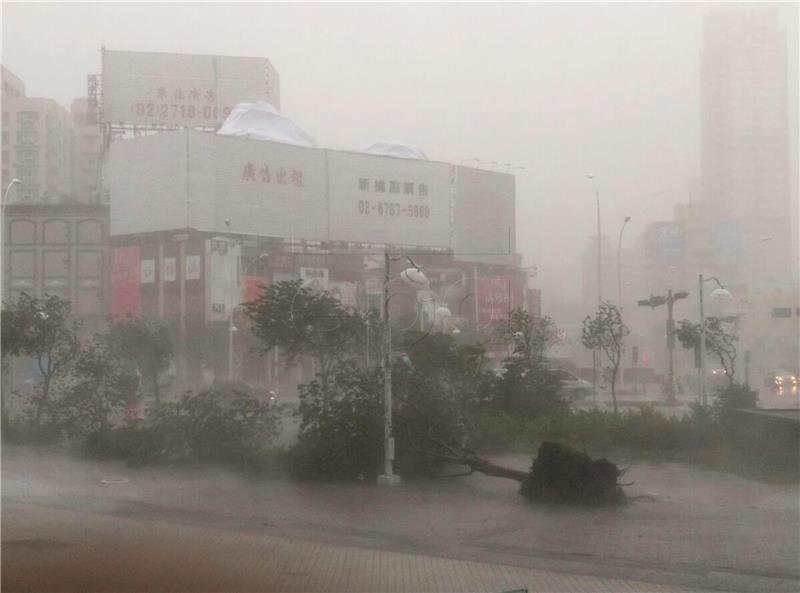 TAIWAN SUPER TYPHOON MERANTI