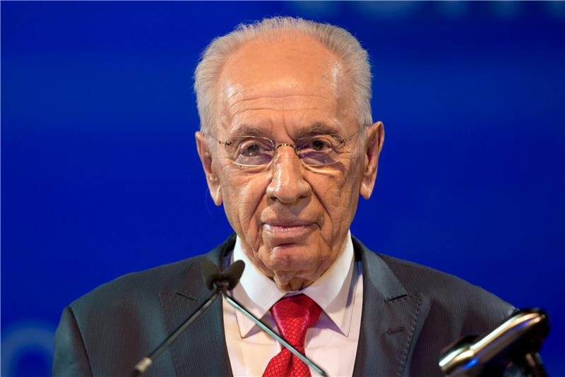 FILE ISRAEL SHIMON PERES HEALTH