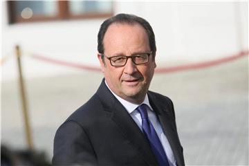 Hollande: Europa mora biti sposobna sama se obraniti