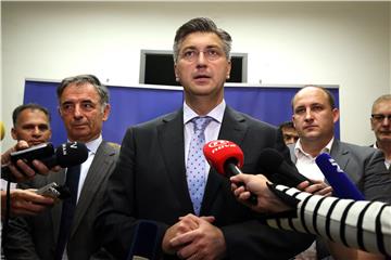 Plenković razgovarao s predstavnicima nacionalnih manjina