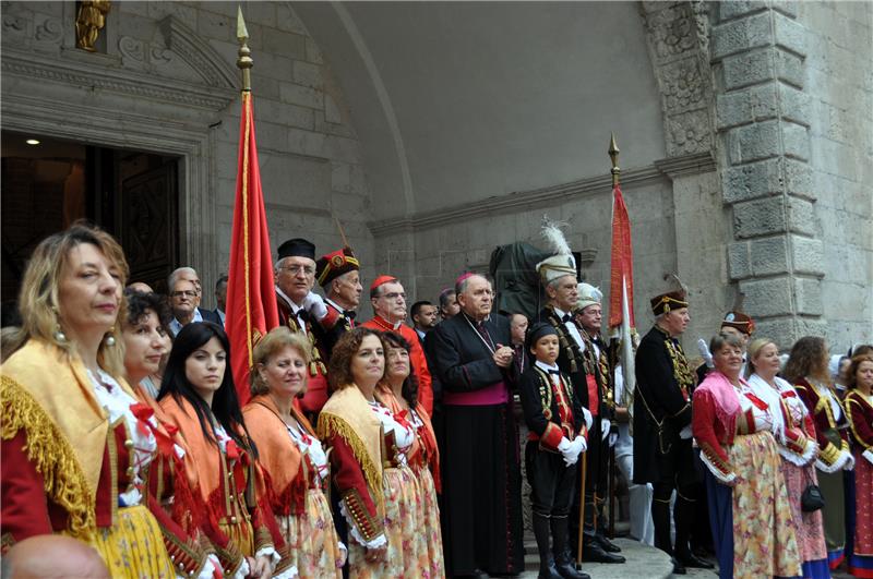 Kotorska biskupija obilježila 850 godina posvete katedrale svetog Tripuna