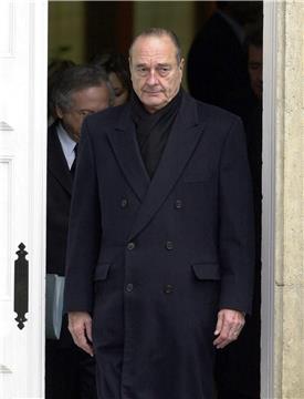 Jacques Chirac hospitaliziran zbog "plućne infekcije"