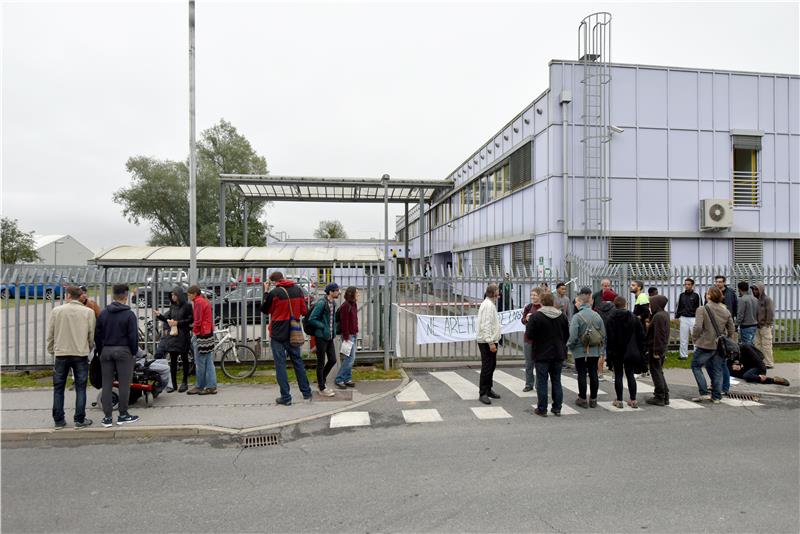 Prosvjed izbjeglica u ljubljanskom domu za azilante