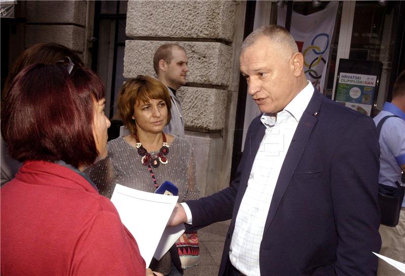 Hrvoje Burić upozorava na netransparentnost u poslovanju riječkog HNK