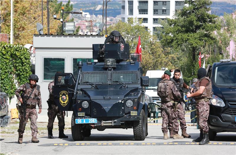 Napad na izraelsko veleposlanstvo u Ankari: osoblje sigurno, napadač ranjen