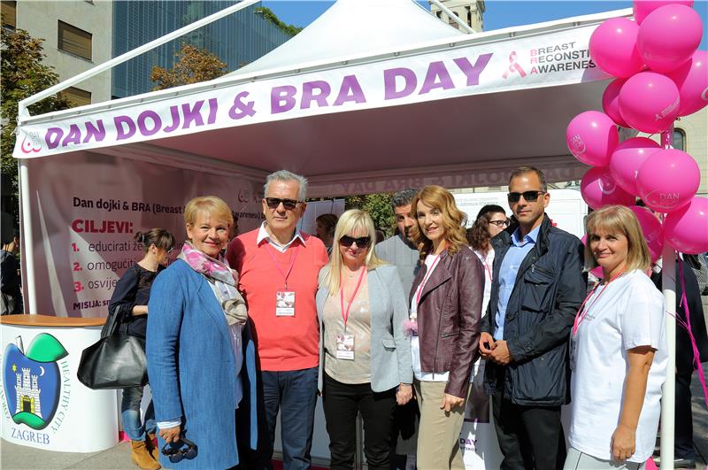 Na Cvjetnom trgu obilježen Dan dojki i BRA day