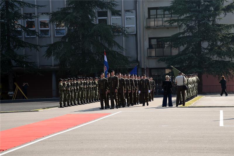 Na HVU prisegnuo 14. naraštaj kadeta Oružanih snaga RH