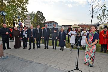 U sklopu manifestacije "Zagorje Vukovaru“ svečano otkrivena "glazbena ograda“