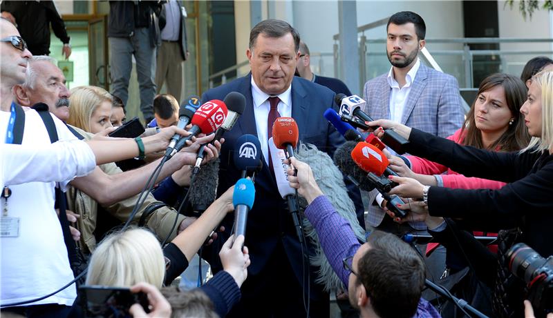 BiH: Dodik pozvao sve na referendum, Ivanić se ograđuje od mogućnosti secesije