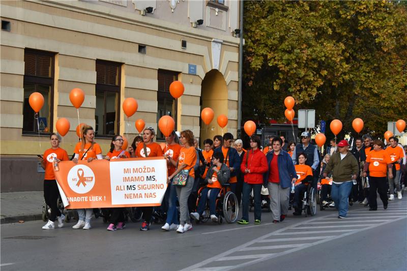 Više od tisuću sudionika na 1. slavonskom MS Walk-u u Vinkovcima