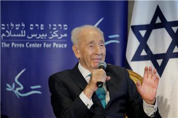 ISRAEL PEOPLE SHIMON PERES HEALTH