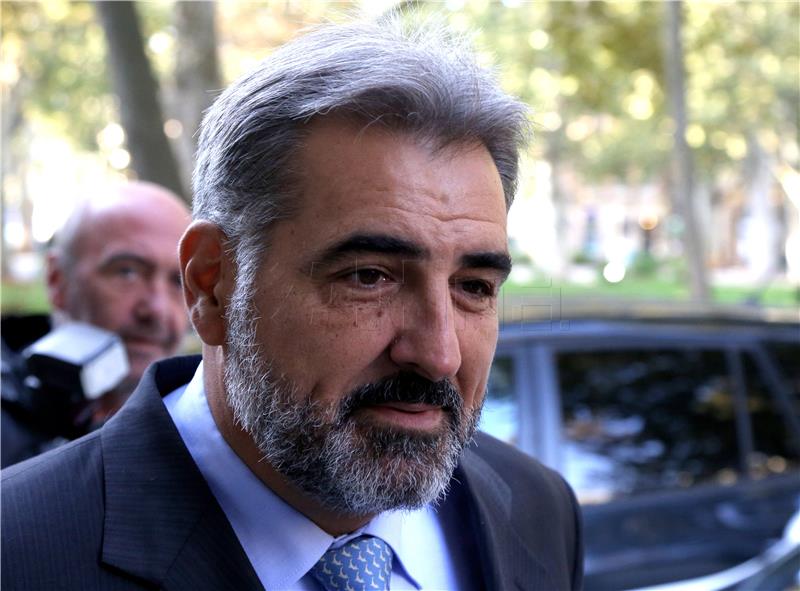 Indictment upheld against ex-head of chamber of commerce