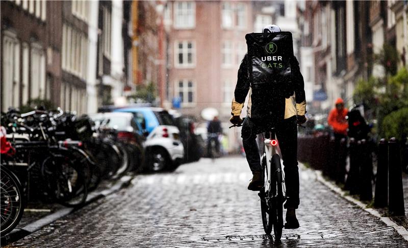 NETHERLANDS UBER BIKE TAXI