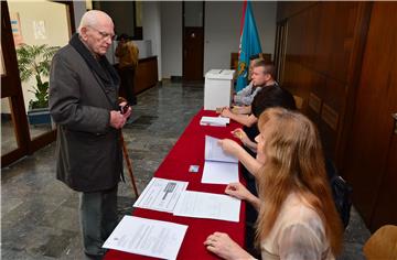 Izbori: Naknade za biračke odbore još na čekanju