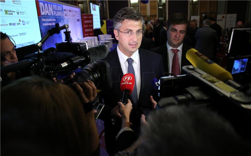 Plenković: Cilj u 2017. postaviti gospodarstvo na zdrave temelje