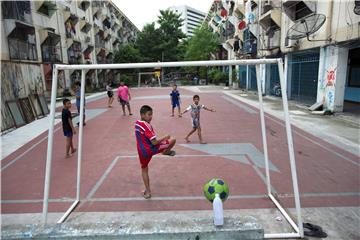 THAILAND SOCCER ASYMMETRICAL PITCH