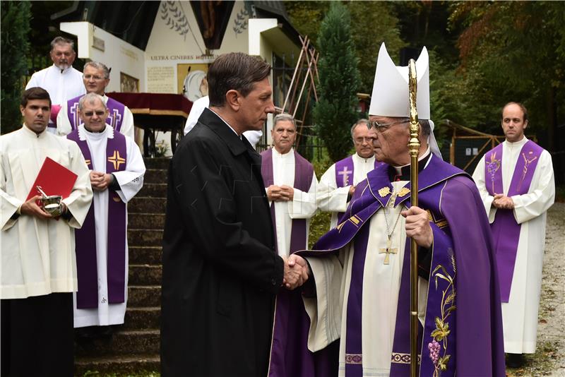 Slovenija: Počeo prijenos žrtava iz Hude jame u Maribor